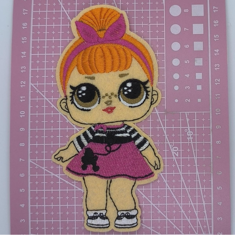 Аплікація для одягу.Кукла Лол.