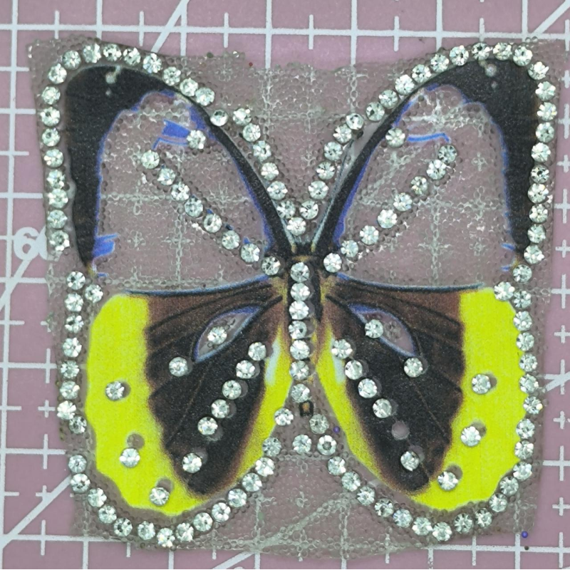 Аплікація для одягу. Бабочка со стразами.