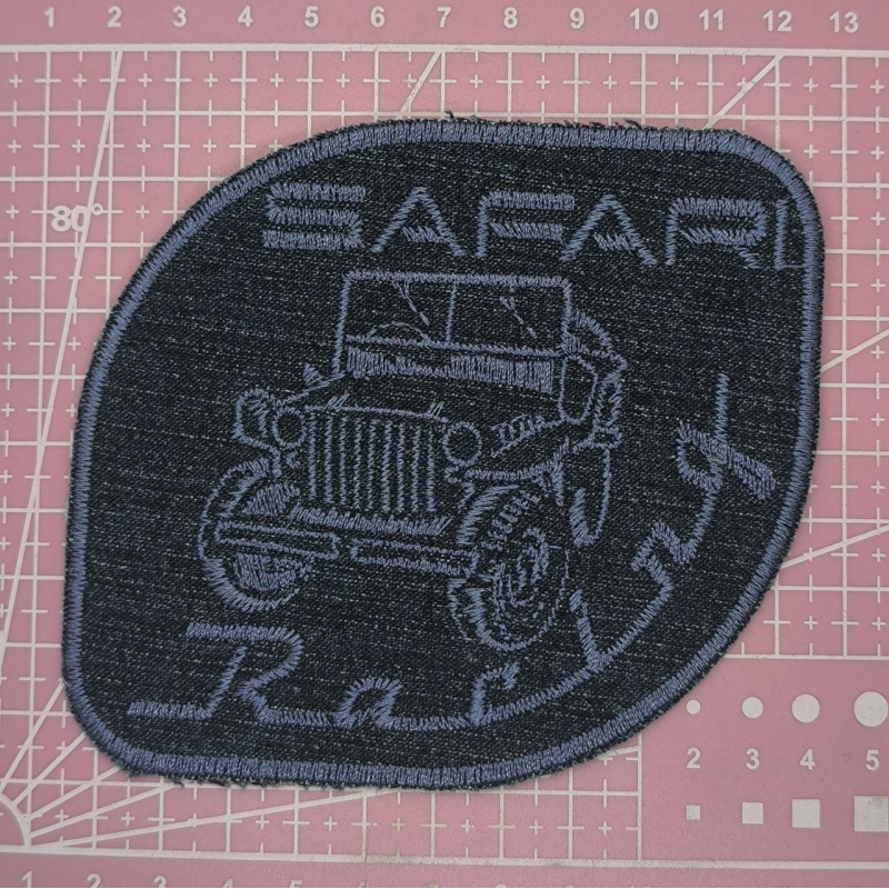 Аплікація для одягу. Safari. джинсова.
