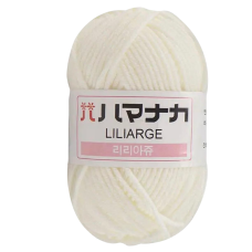 Пряжа акрилова. Молочна.