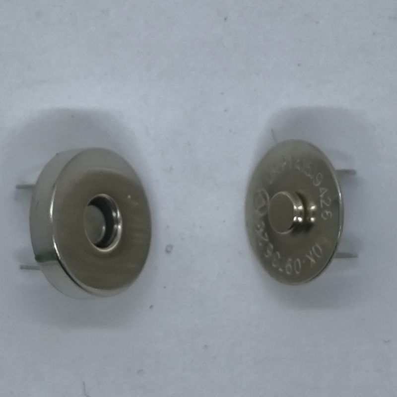 Кнопка металева, магнітна 14 мм Кнопка металева, магнітна 14 мм