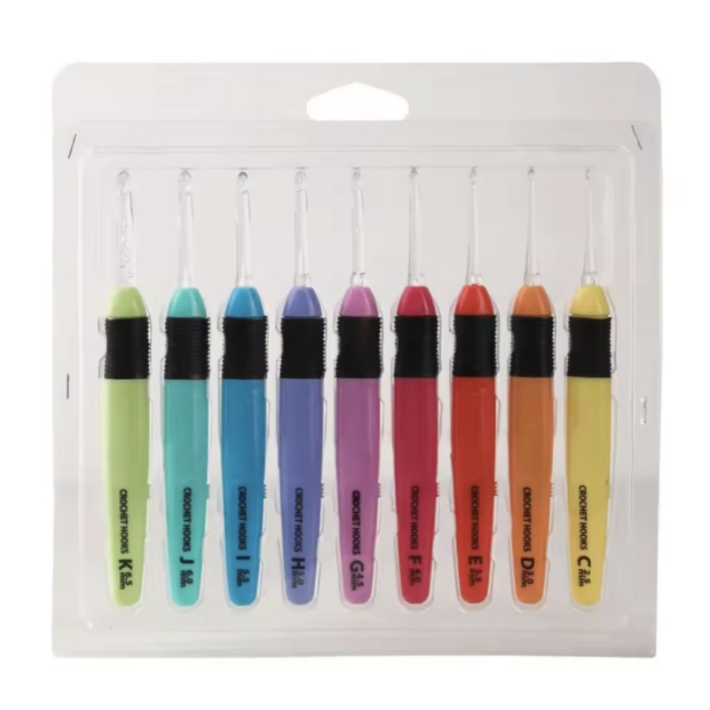 Набір гачків для в“язання з підсвіткою.