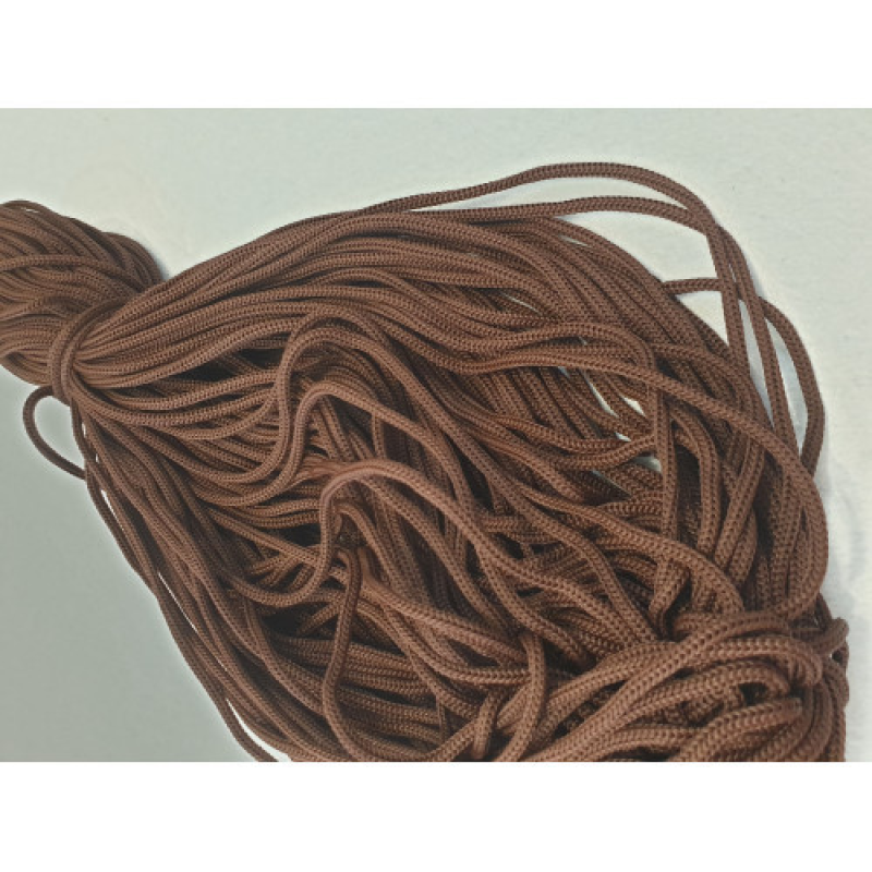 Шнур спортивний 5-мм коричневий