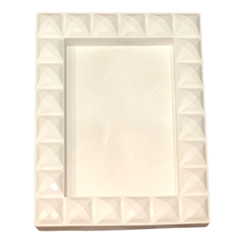 Гіпсова фігурка (барильєф) для розмальовування. Рамка Гіпсова фігурка (барильєф) для розмальовування. Рамка