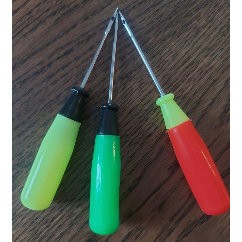 Шило з пластиковою ручкою 14,5 см